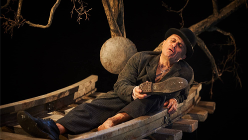 Escena de Pepe Viyuela en Esperando a Godot