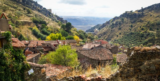 Los pueblos más bonitos de Madrid Vista de Patones de Arriba